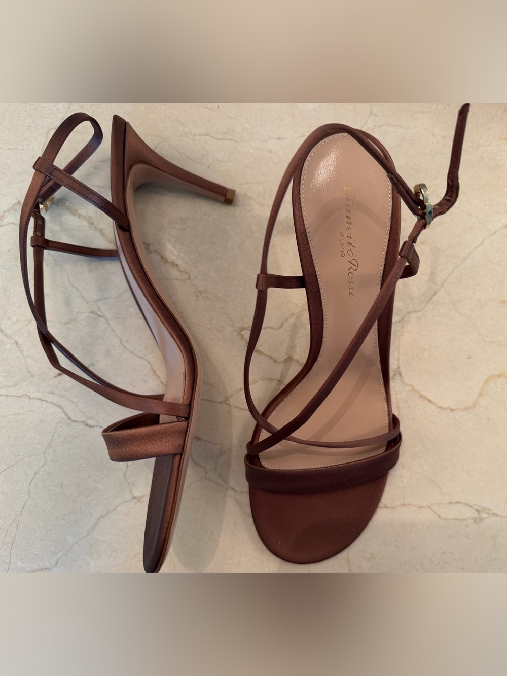 NIB Gianvito Rossi Women’s Crepe Satin Sandal size 41 nude Texas